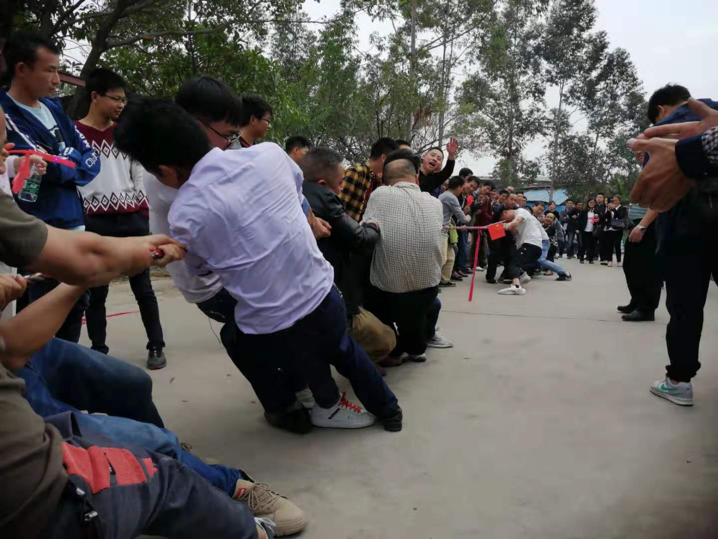 拔河比赛